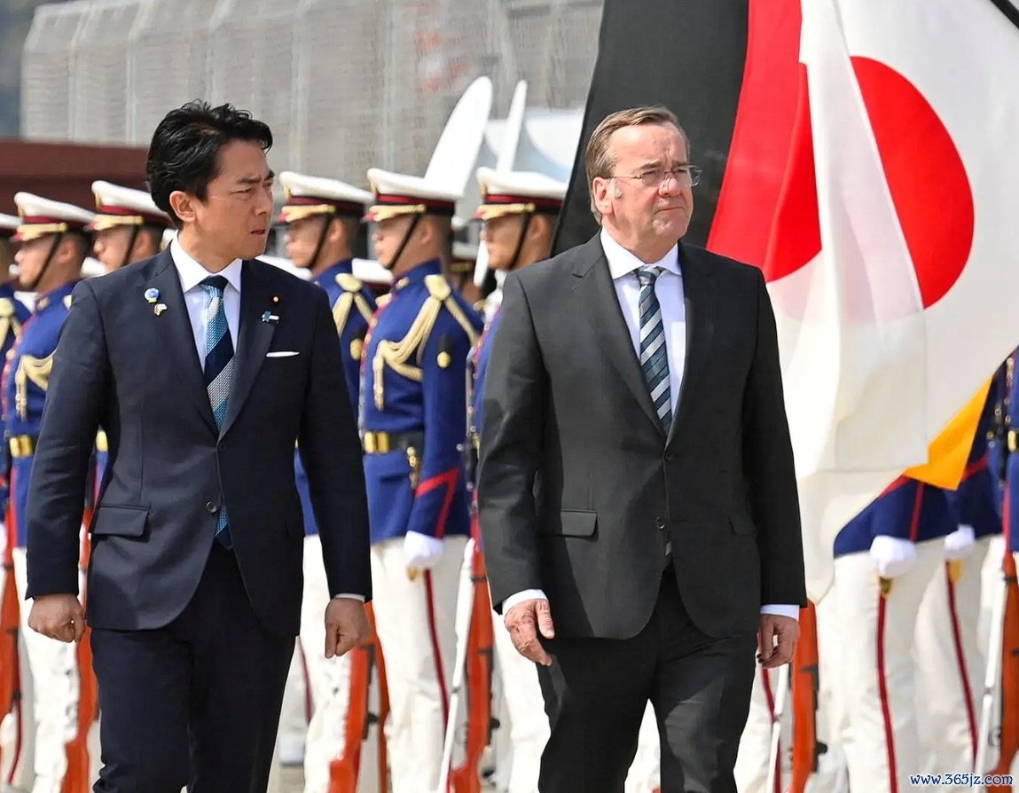 本年3月,德国国防部长皮斯托里乌斯对日本进行认真窥探。 《纽约时报》